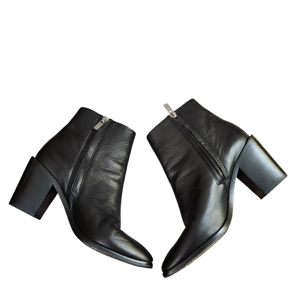 Frye Karen Black Leather Block Heel Side Zip Ankle Booties Size 6M